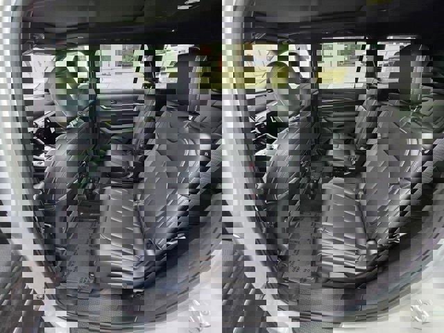 New 2025 Jeep Grand Cherokee L Limited w/ Trailer Tow Package image 21