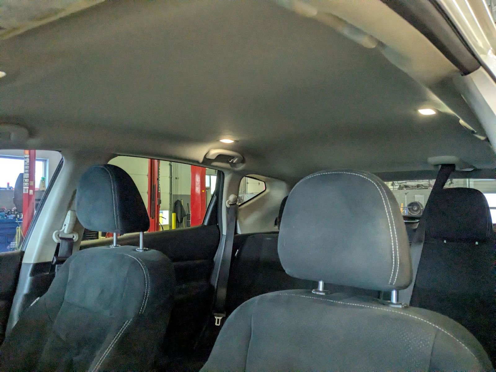 Used 2020 Nissan Murano SV image 19