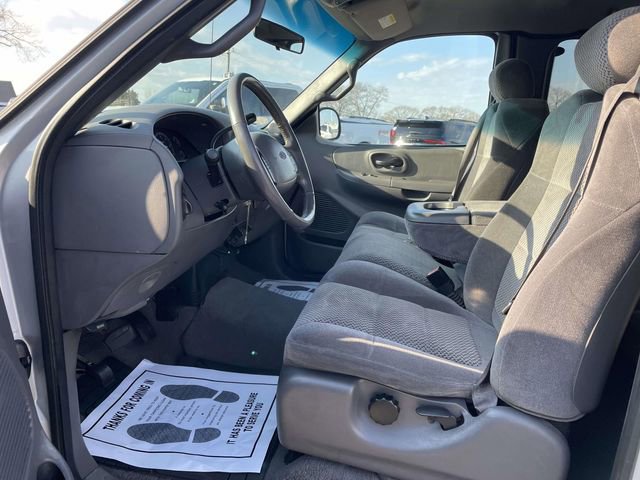 Used 2002 Ford F150 XLT image 14