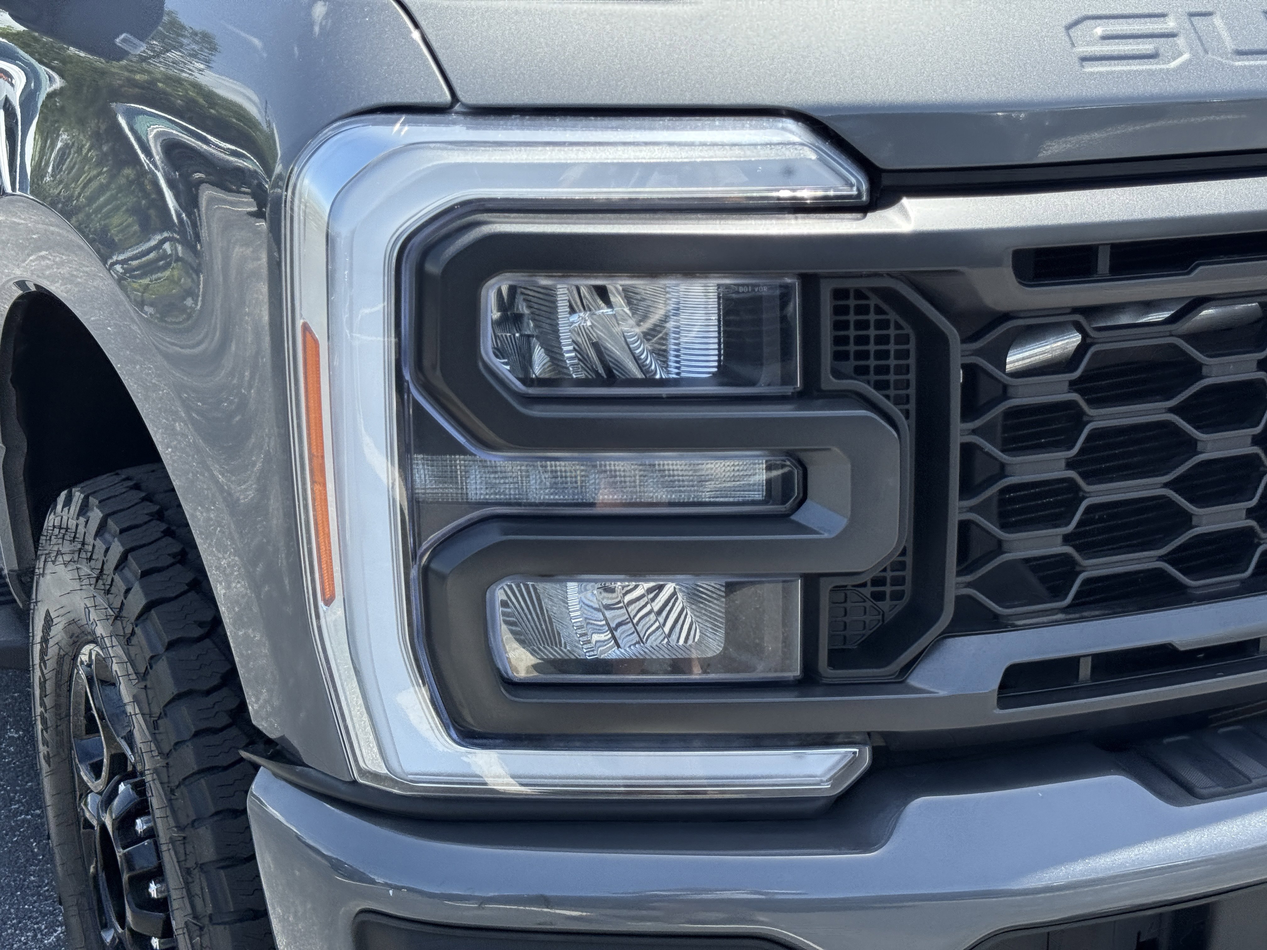 Certified 2023 Ford F350 XLT w/ XLT Premium Package AWD/4WD image 7