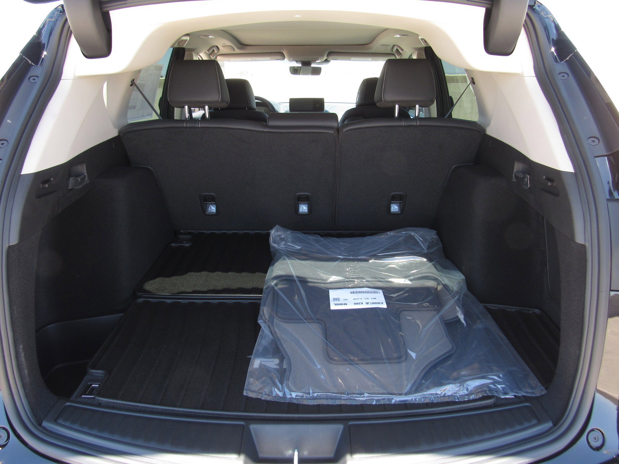 Used 2025 Acura RDX SH-AWD w/ Technology Package image 13