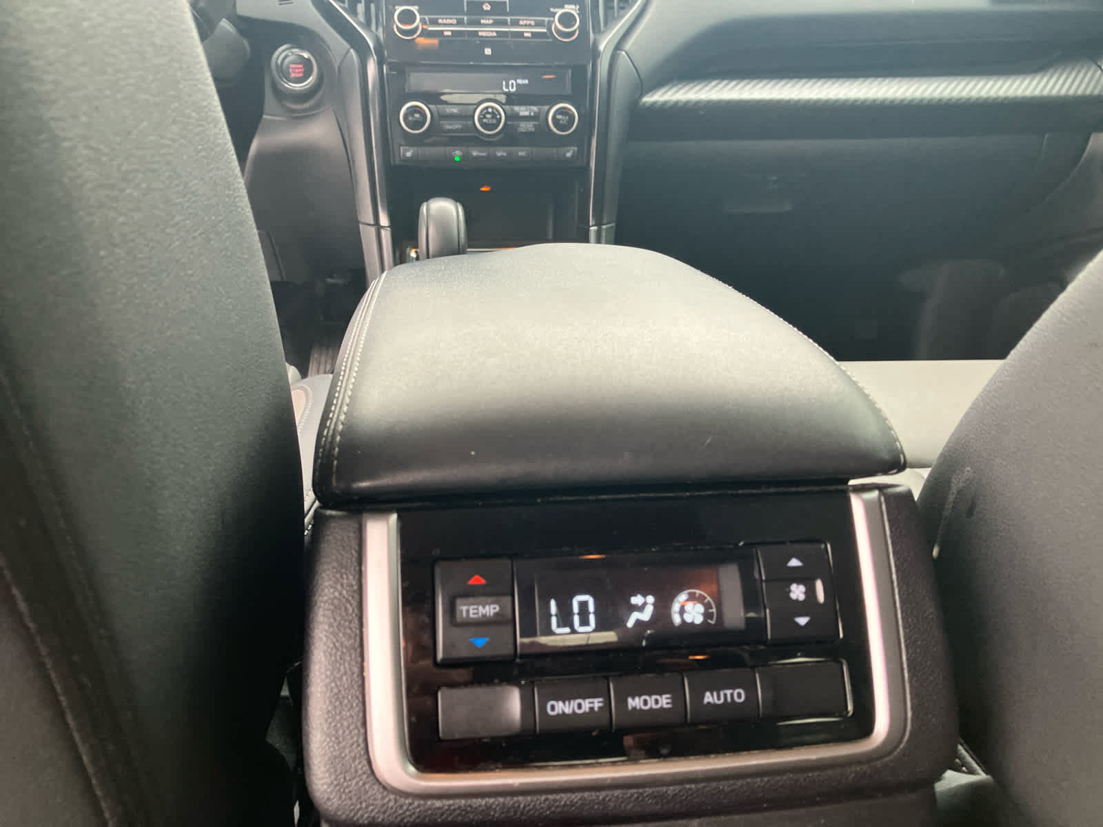 Used 2022 Subaru Ascent Onyx Edition AWD/4WD image 34