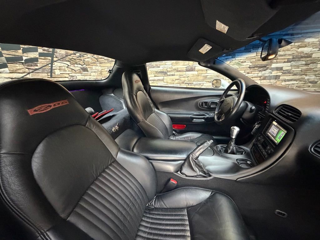 Used 2003 Chevrolet Corvette Z06 w/ Memory Package, 3 Drivers image 15