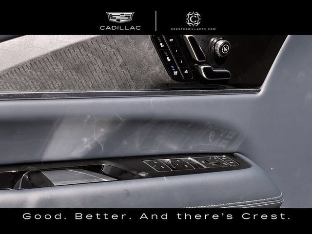 Certified 2026 Cadillac Escalade IQ Luxury 2 w/ LPO, Floor Liner Package AWD/4WD image 24