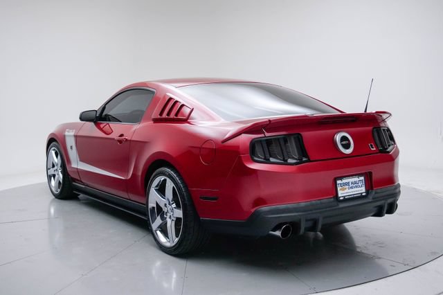 Used 2010 Ford Mustang GT Premium RWD image 3