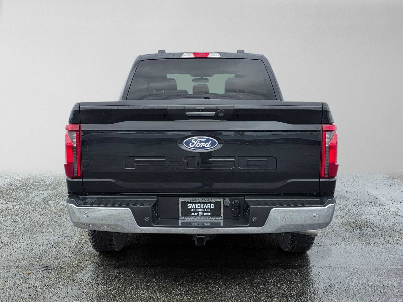 Used 2024 Ford F150 XLT w/ Tow/Haul Package AWD/4WD image 4