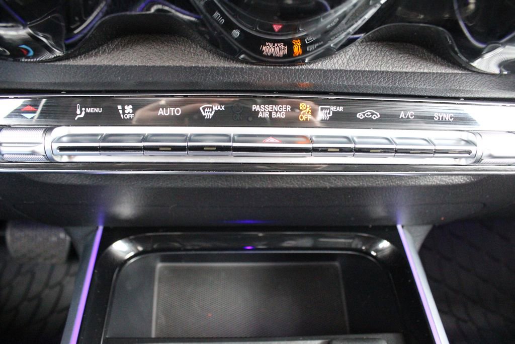 Used 2022 Mercedes-Benz GLB 250 4MATIC image 35