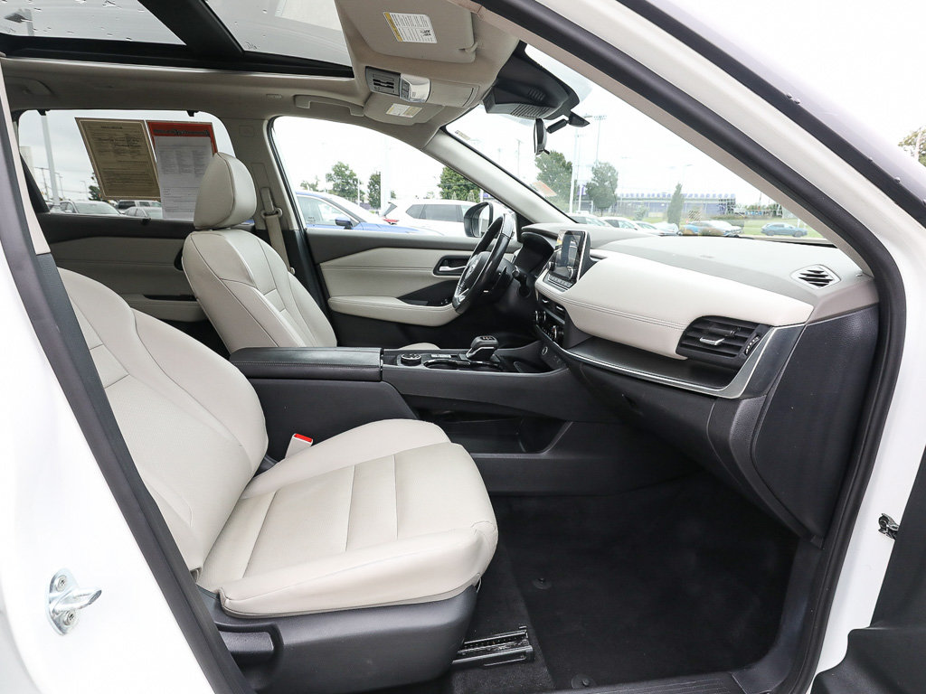Used 2023 Nissan Rogue SV w/ SV Premium B Package AWD/4WD image 21