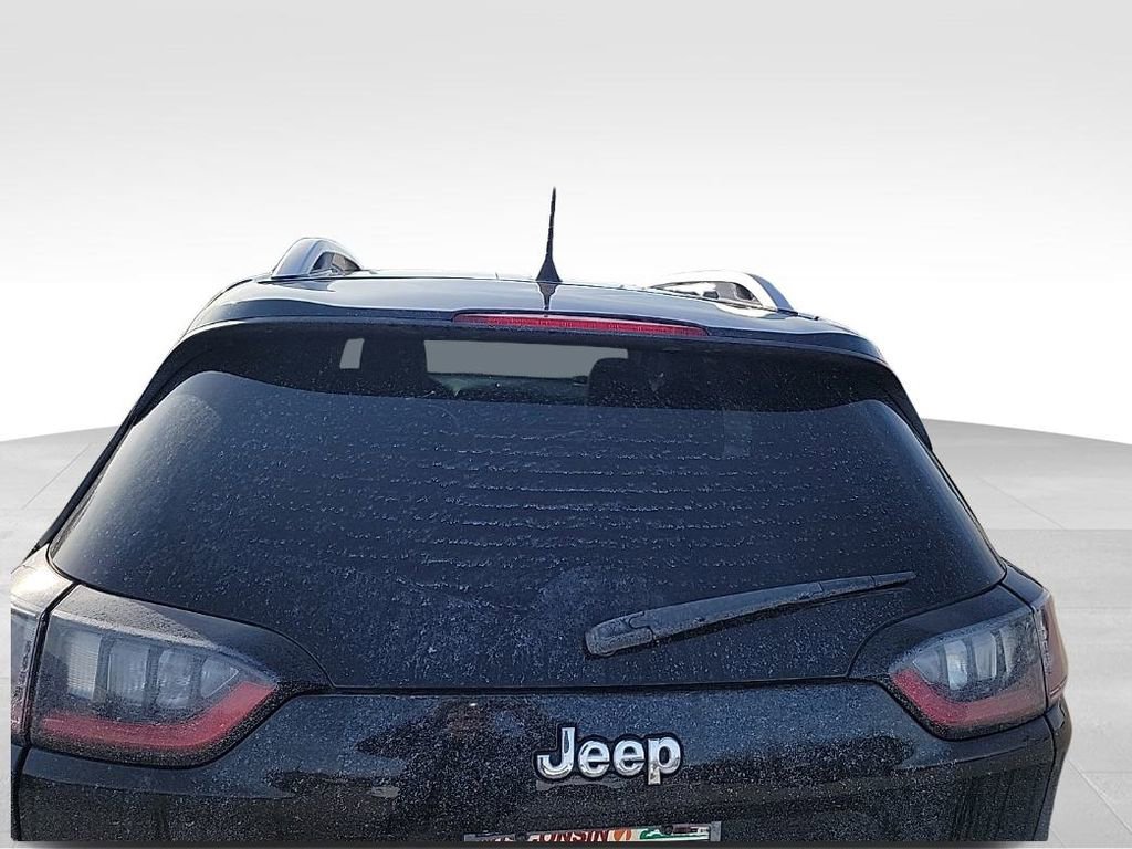 Used 2020 Jeep Cherokee Latitude Plus w/ Cold Weather Group image 15