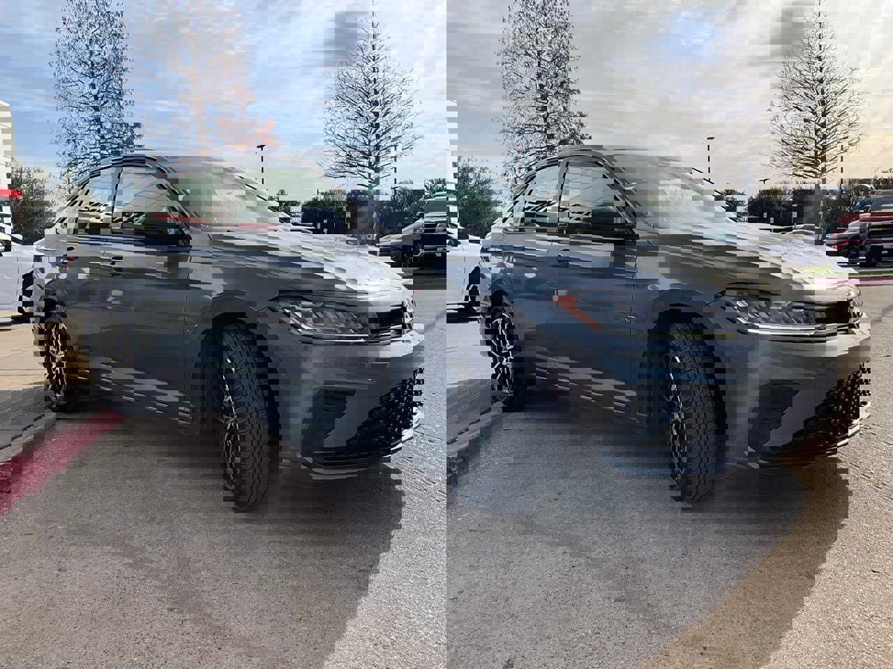 Used 2025 Volkswagen Jetta Sport image 5