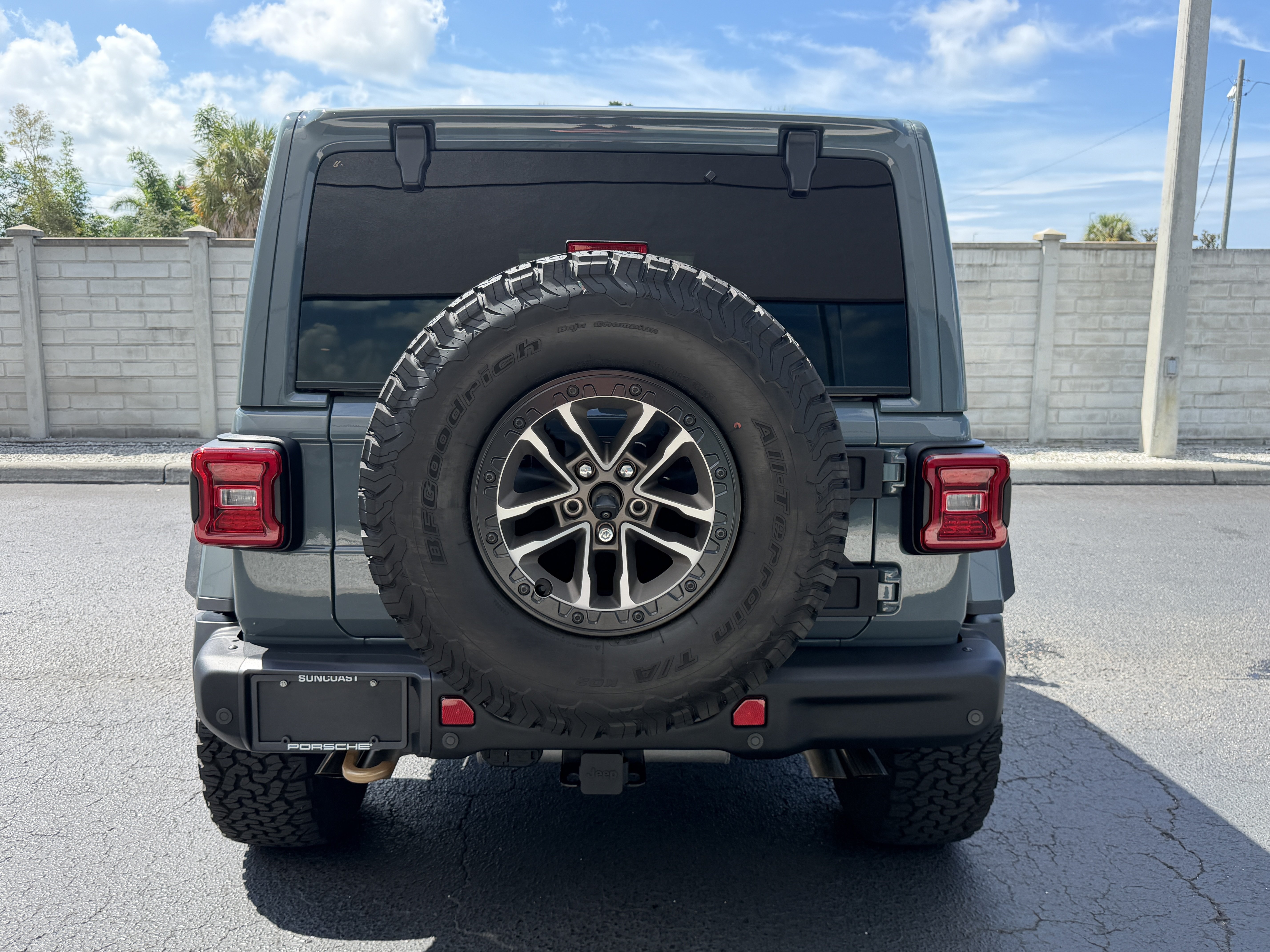 Used 2024 Jeep Wrangler Unlimited Rubicon 392 AWD/4WD image 12