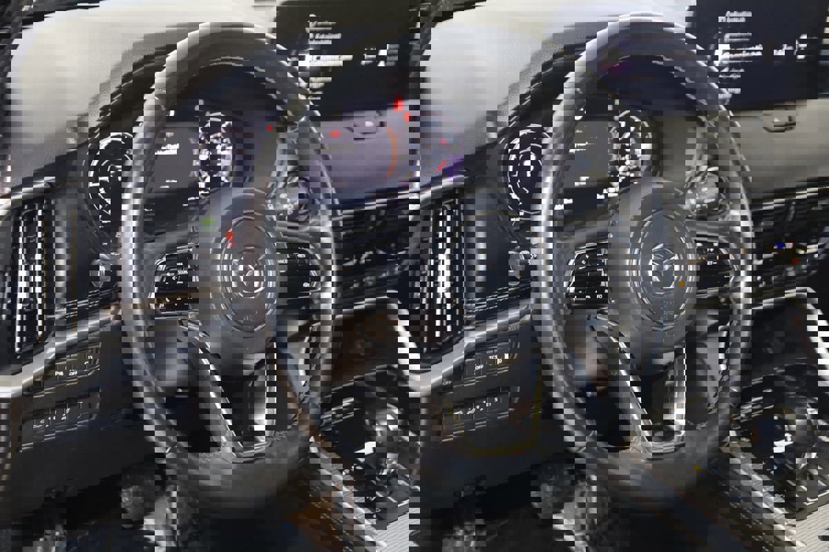 Used 2024 MAZDA CX-90 Plug-In Hybrid w/ Premium Plus image 6