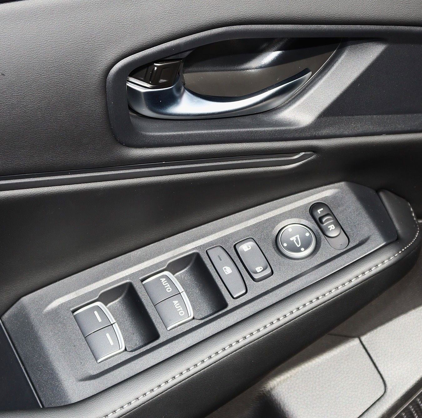 New 2025 Honda Accord Sport image 12