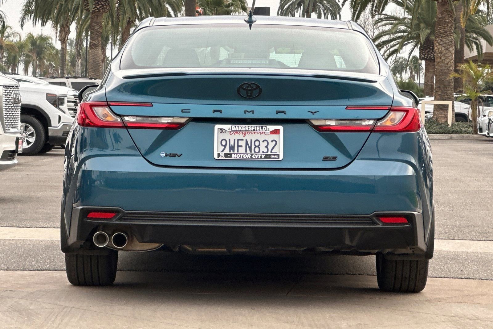 Used 2026 Toyota Camry SE image 5