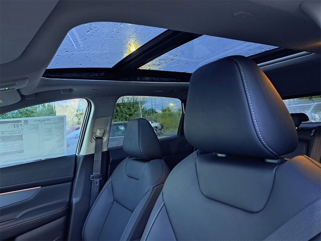 New 2026 Nissan Murano SL image 8