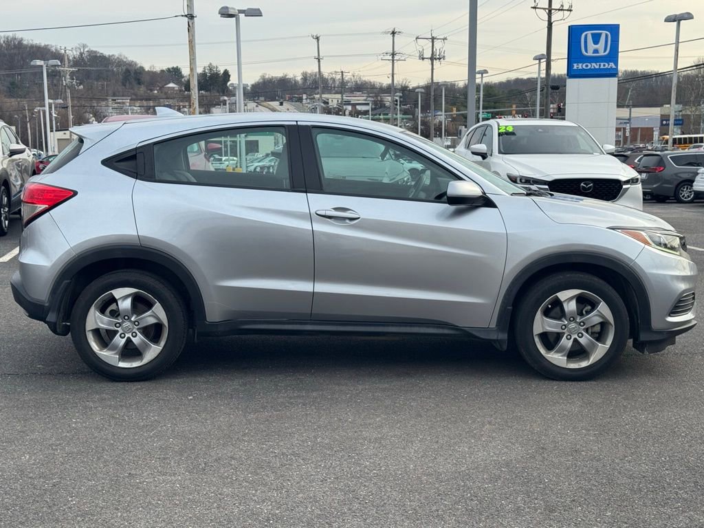 Used 2020 Honda HR-V LX image 8