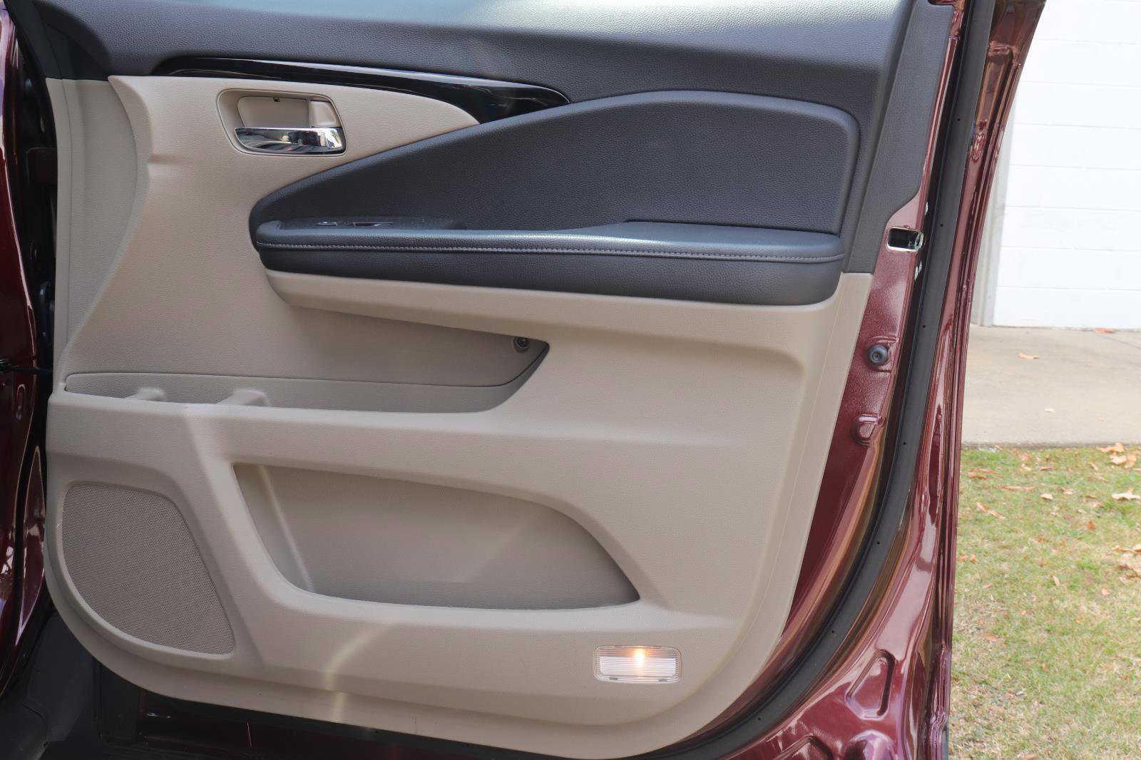 Used 2019 Honda Ridgeline RTL-E image 18