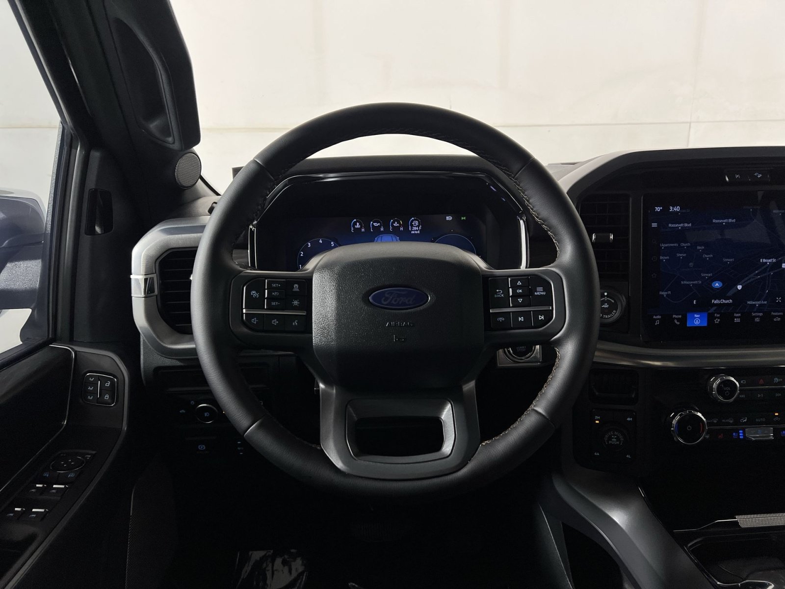 Certified 2025 Ford F150 Lariat w/ Equipment Group 501A Mid AWD/4WD image 16