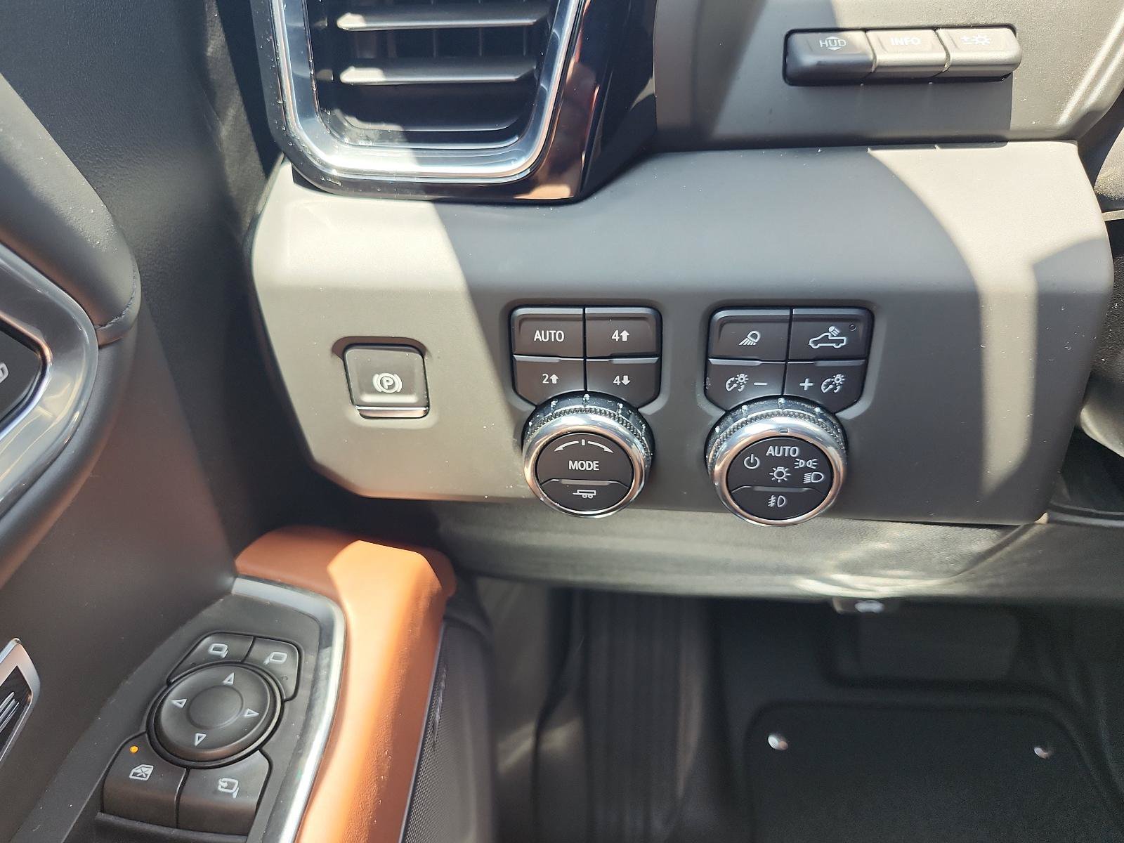 Certified 2025 GMC Sierra 1500 Denali Ultimate AWD/4WD image 27