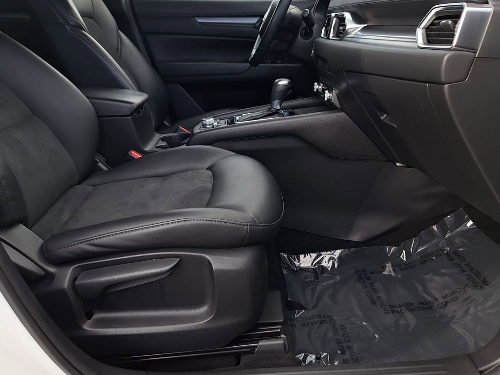 Used 2019 MAZDA CX-5 Touring image 25