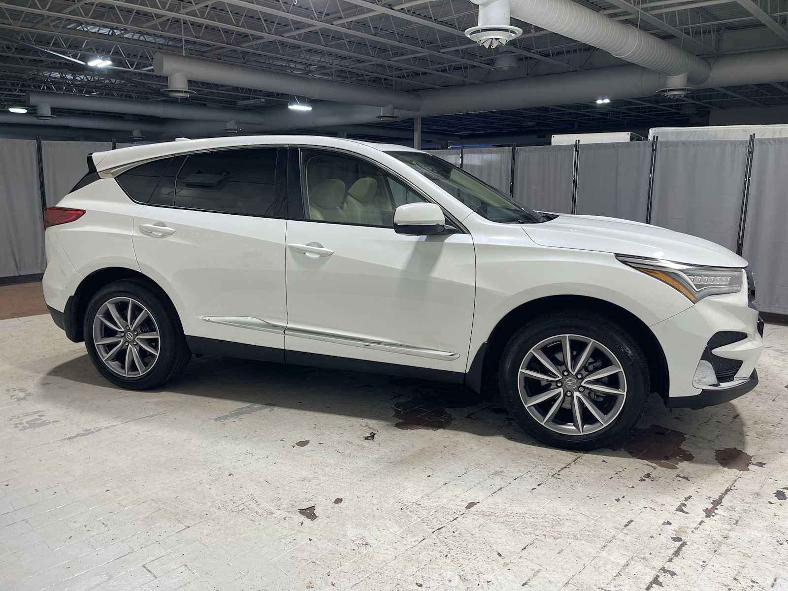 Used 2021 Acura RDX w/ Technology Package FWD image 27