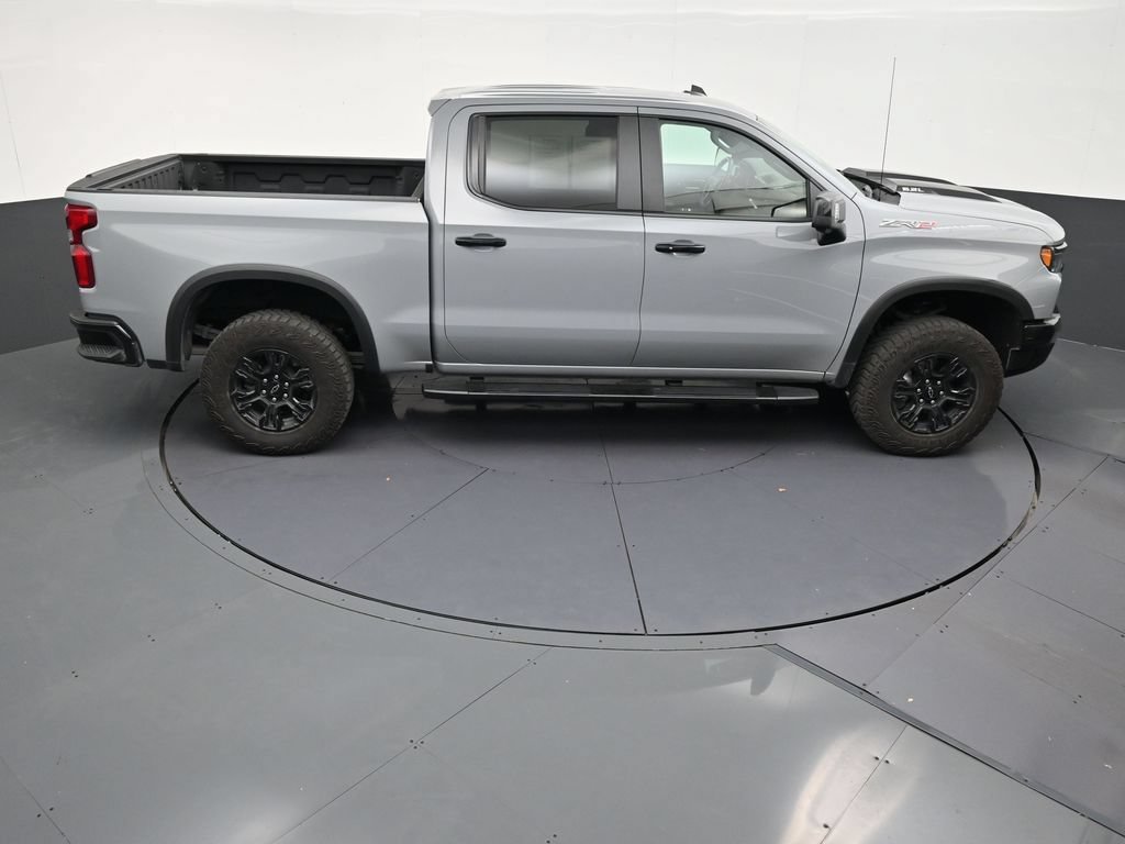Used 2025 Chevrolet Silverado 1500 ZR2 AWD/4WD image 17