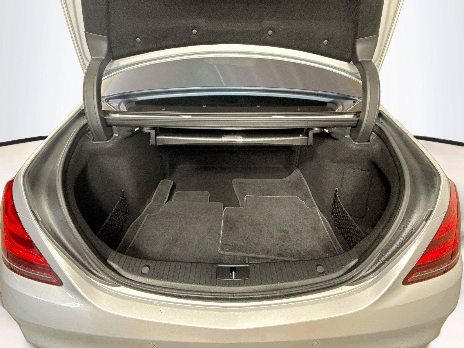 Used 2019 Mercedes-Benz S 450 Sedan image 21