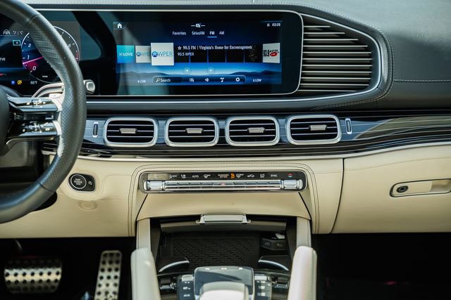 Certified 2024 Mercedes-Benz GLS 580 4MATIC image 23