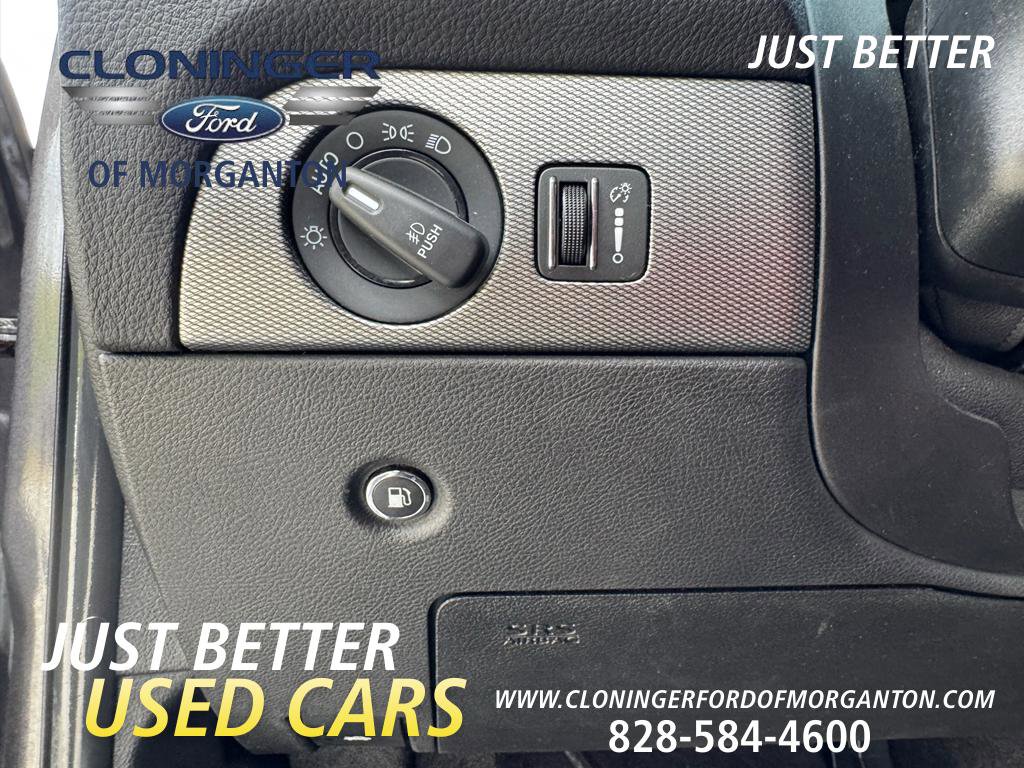 Used 2018 Dodge Durango R/T w/ Technology Group image 24