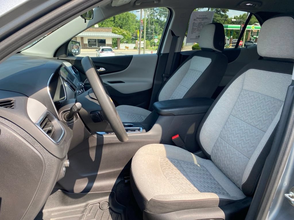 Used 2024 Chevrolet Equinox LS w/ LS Convenience Package FWD image 10