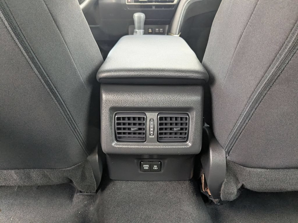 Used 2025 Toyota Camry LE FWD image 26