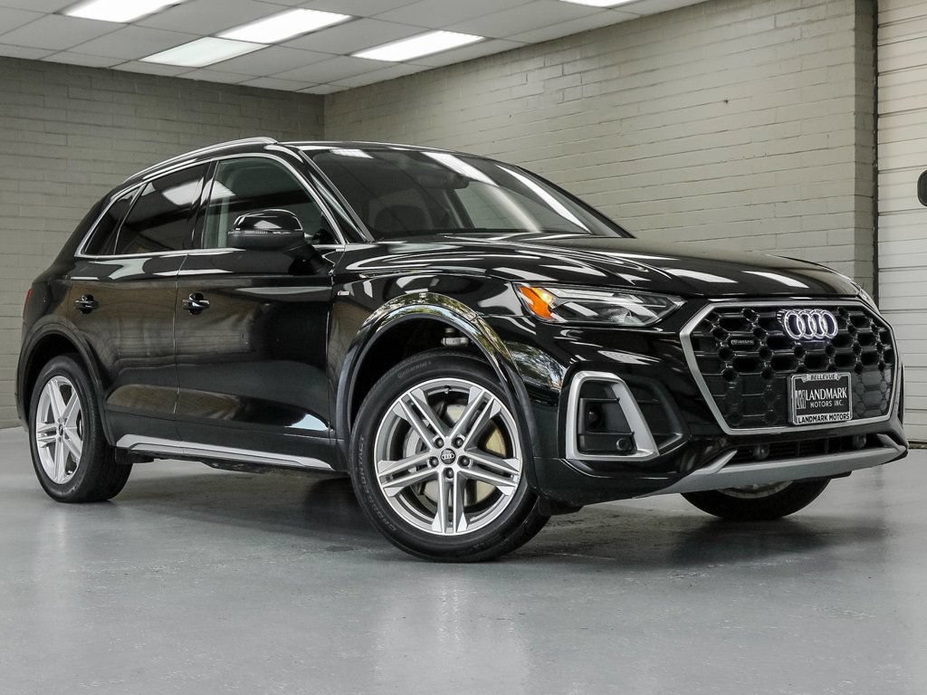 Used 2023 Audi Q5 e Premium Plus AWD/4WD image 1