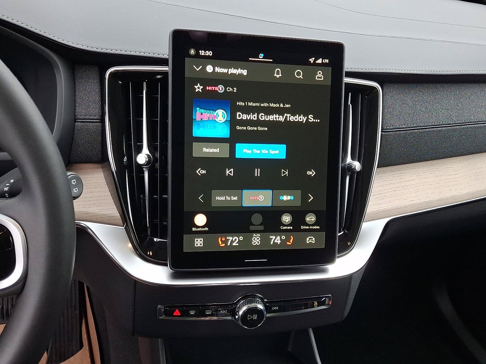 New 2026 Volvo XC90 B5 Plus AWD/4WD image 12
