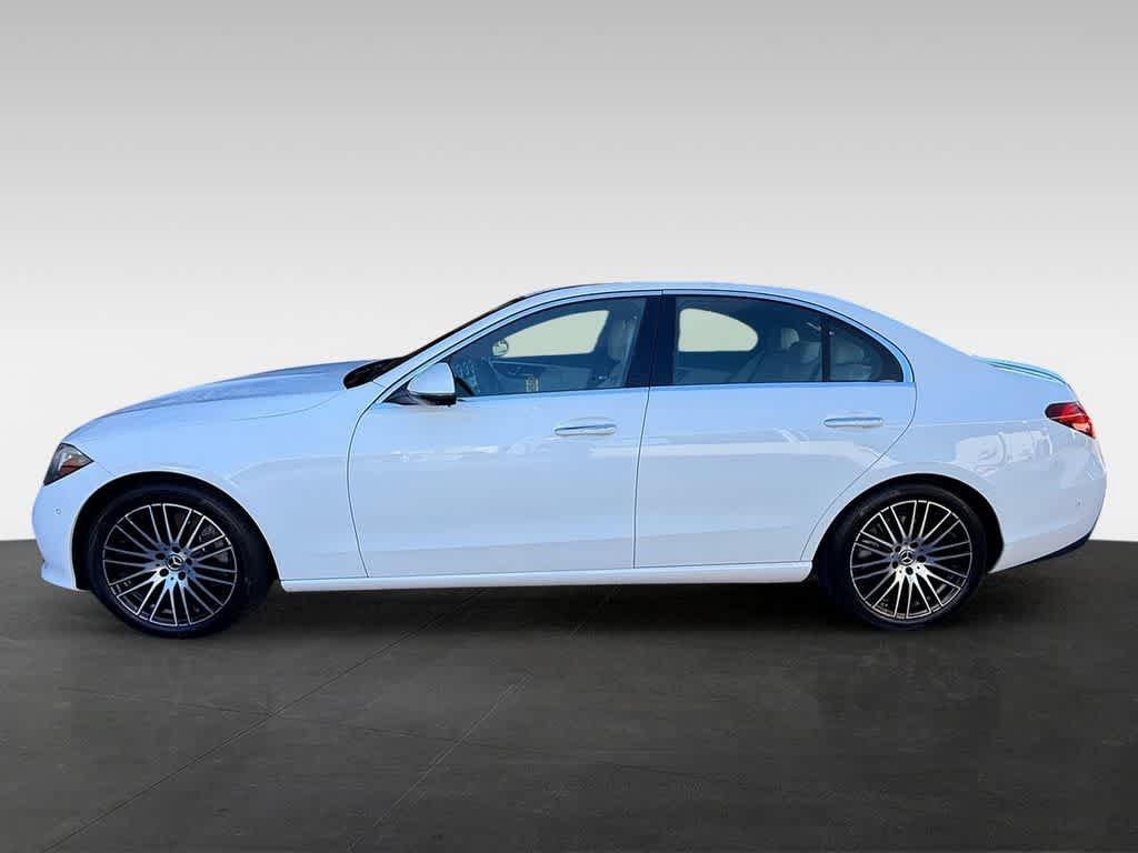 Used 2023 Mercedes-Benz C 300 Sedan image 3
