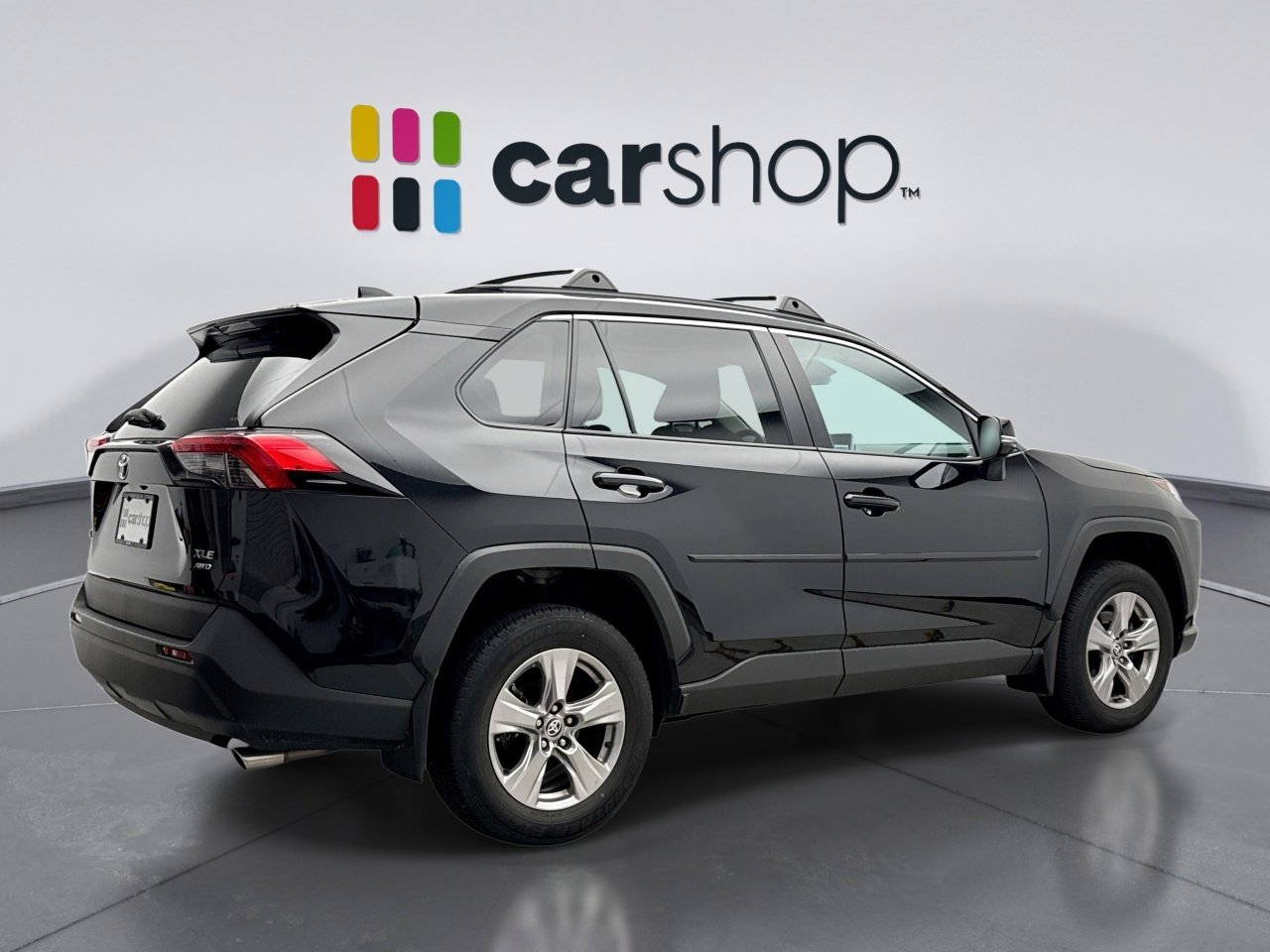 Used 2023 Toyota RAV4 XLE w/ Convenience Package AWD/4WD image 5