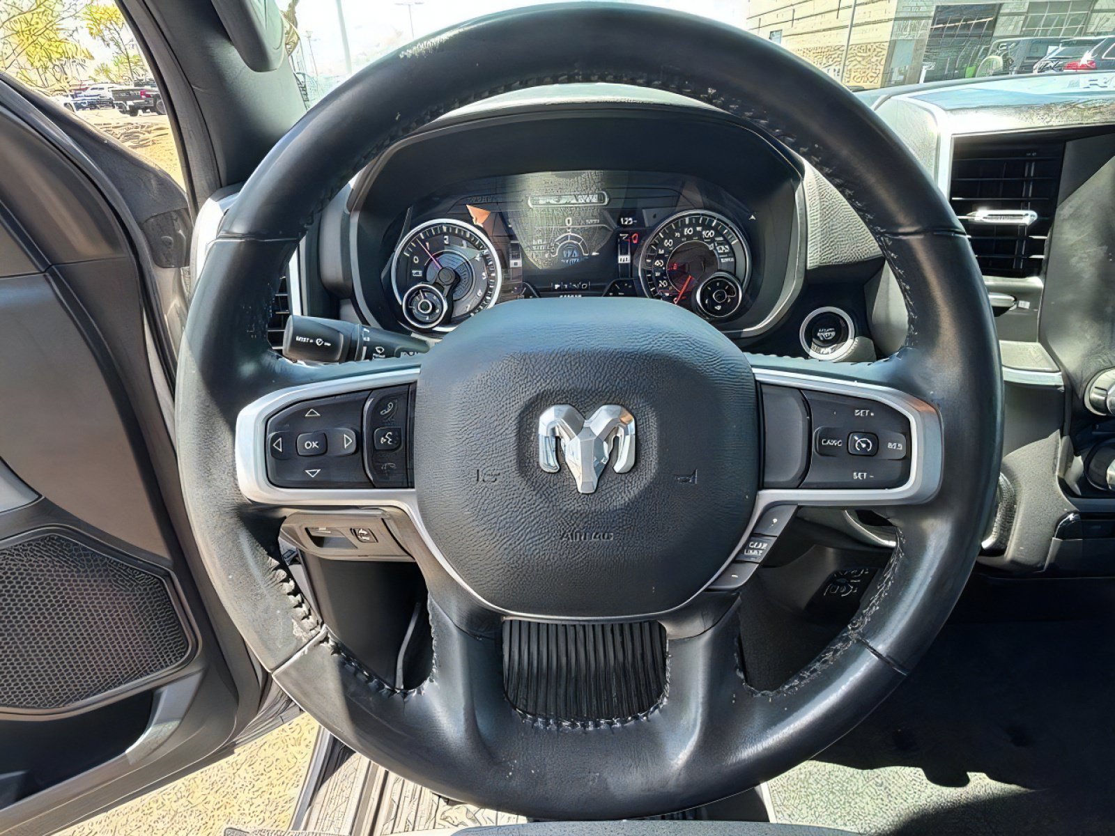Used 2022 RAM 1500 Big Horn AWD/4WD image 11
