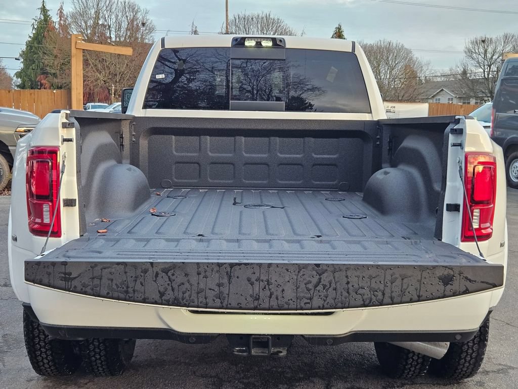 New 2026 RAM 3500 Limited AWD/4WD image 10