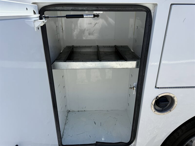 Used 2022 GMC Sierra 3500 Pro w/ Convenience Package RWD image 30