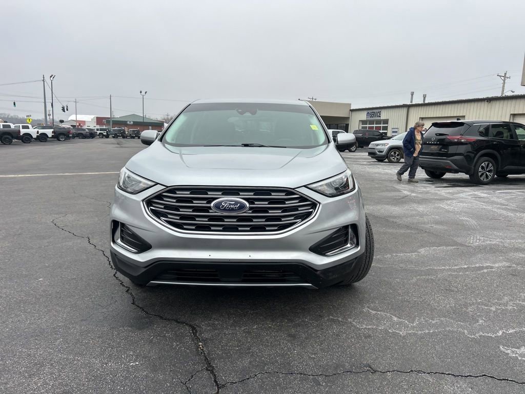 Used 2022 Ford Edge SEL image 8