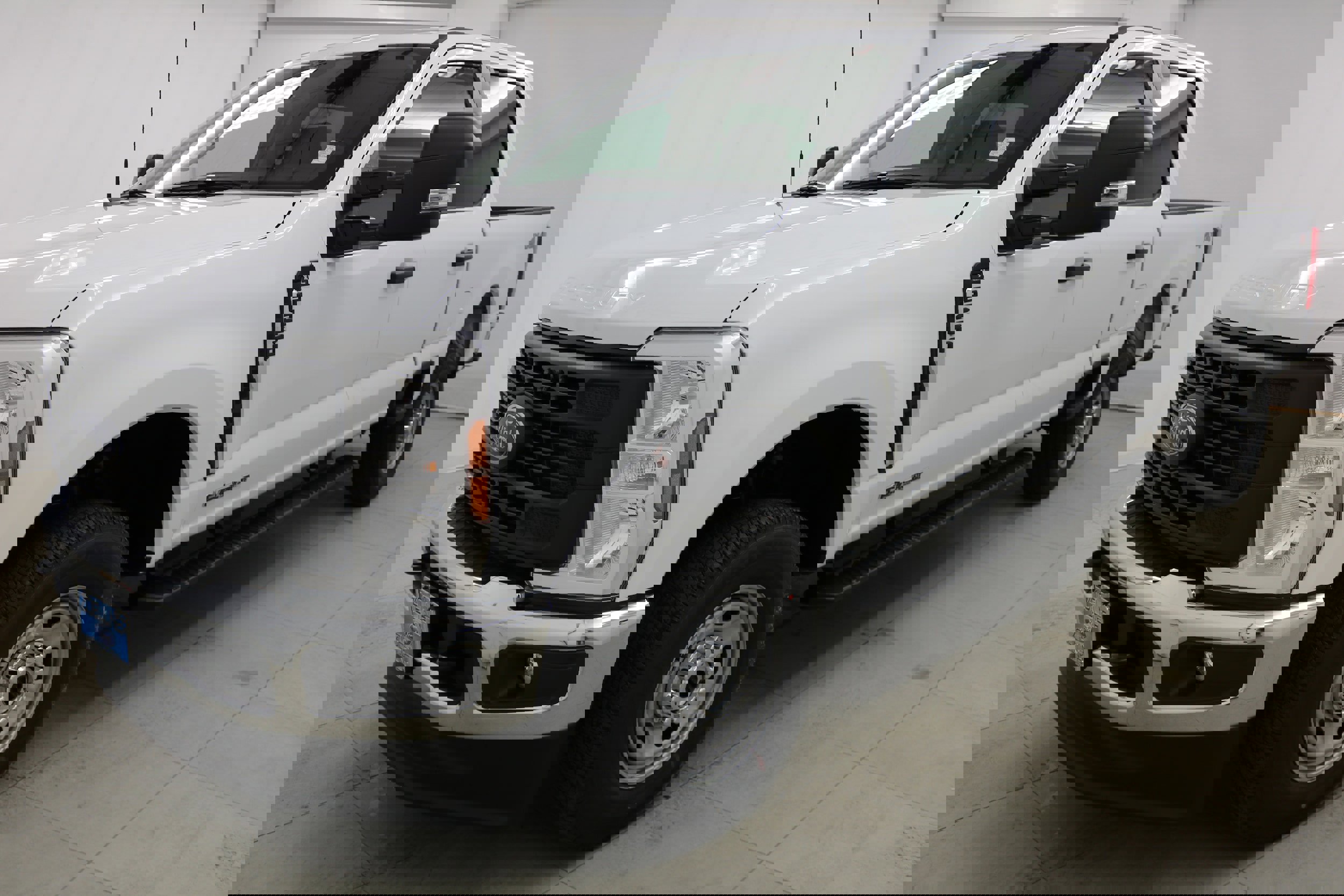 New 2025 Ford F250 XL w/ XL Chrome Package