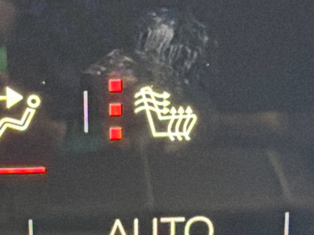 Used 2026 GMC Acadia Elevation FWD image 31
