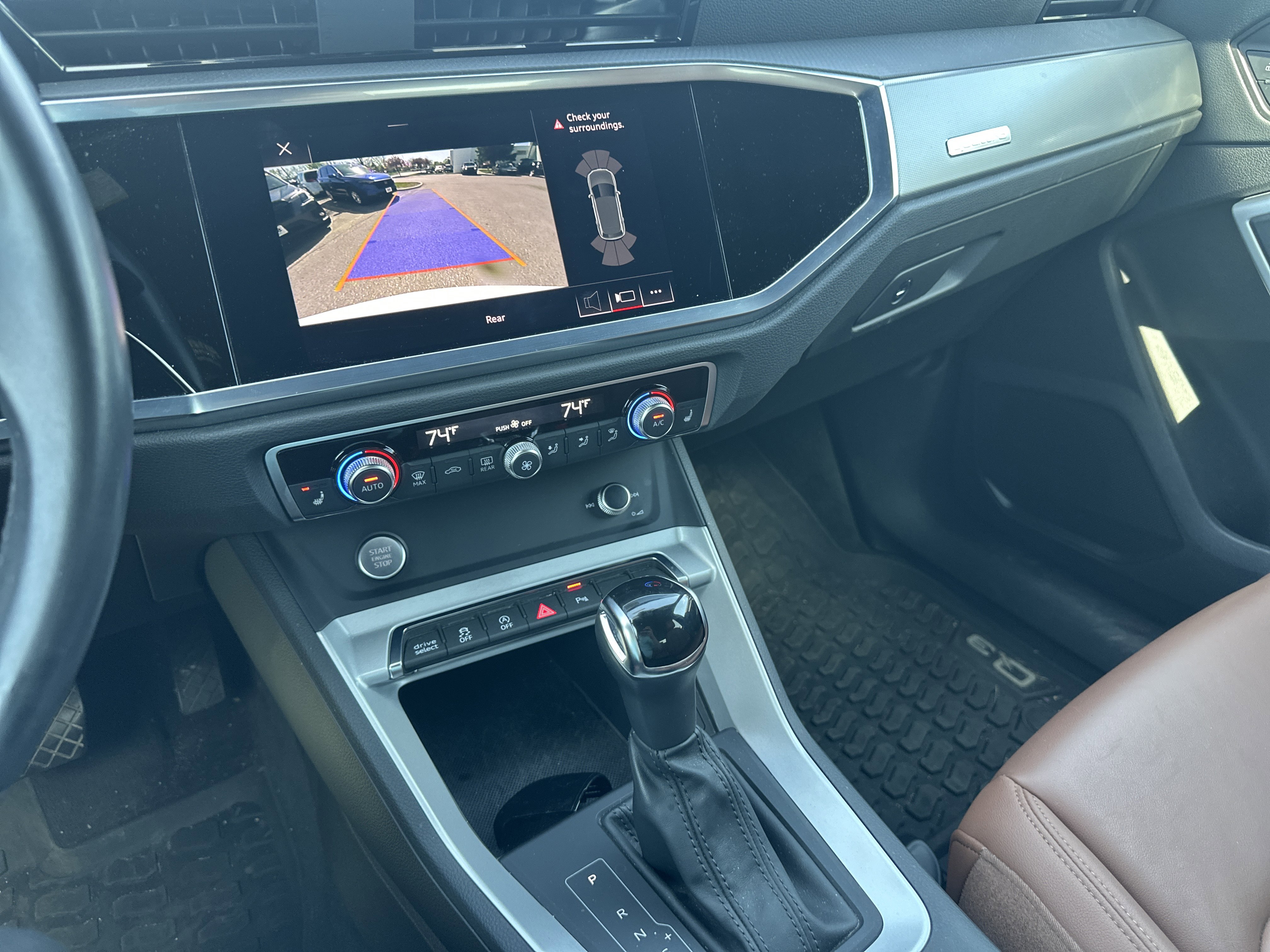 Used 2020 Audi Q3 2.0T Premium AWD/4WD image 30