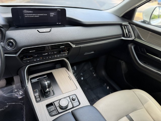 Used 2024 MAZDA CX-90 3.3 Turbo w/ Premium Package AWD/4WD image 17