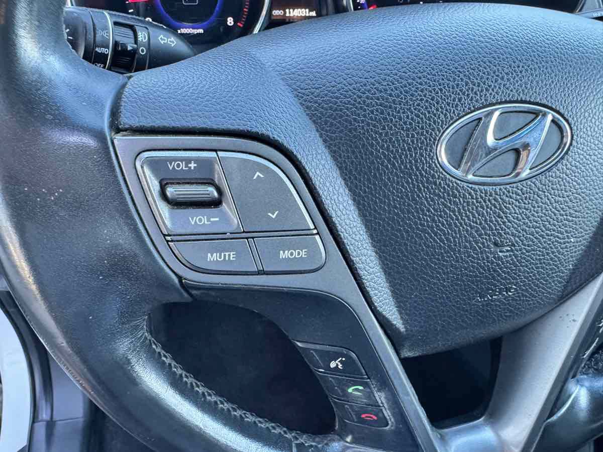 Used 2014 Hyundai Santa Fe Sport 2.0T FWD image 38