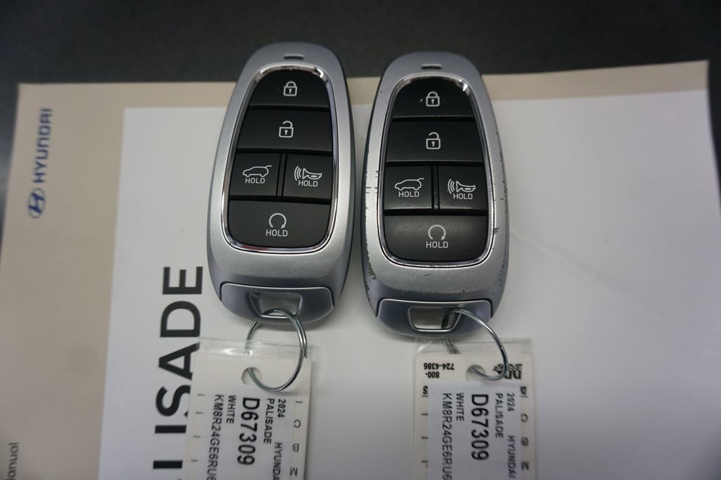 Used 2024 Hyundai Palisade SEL FWD image 20
