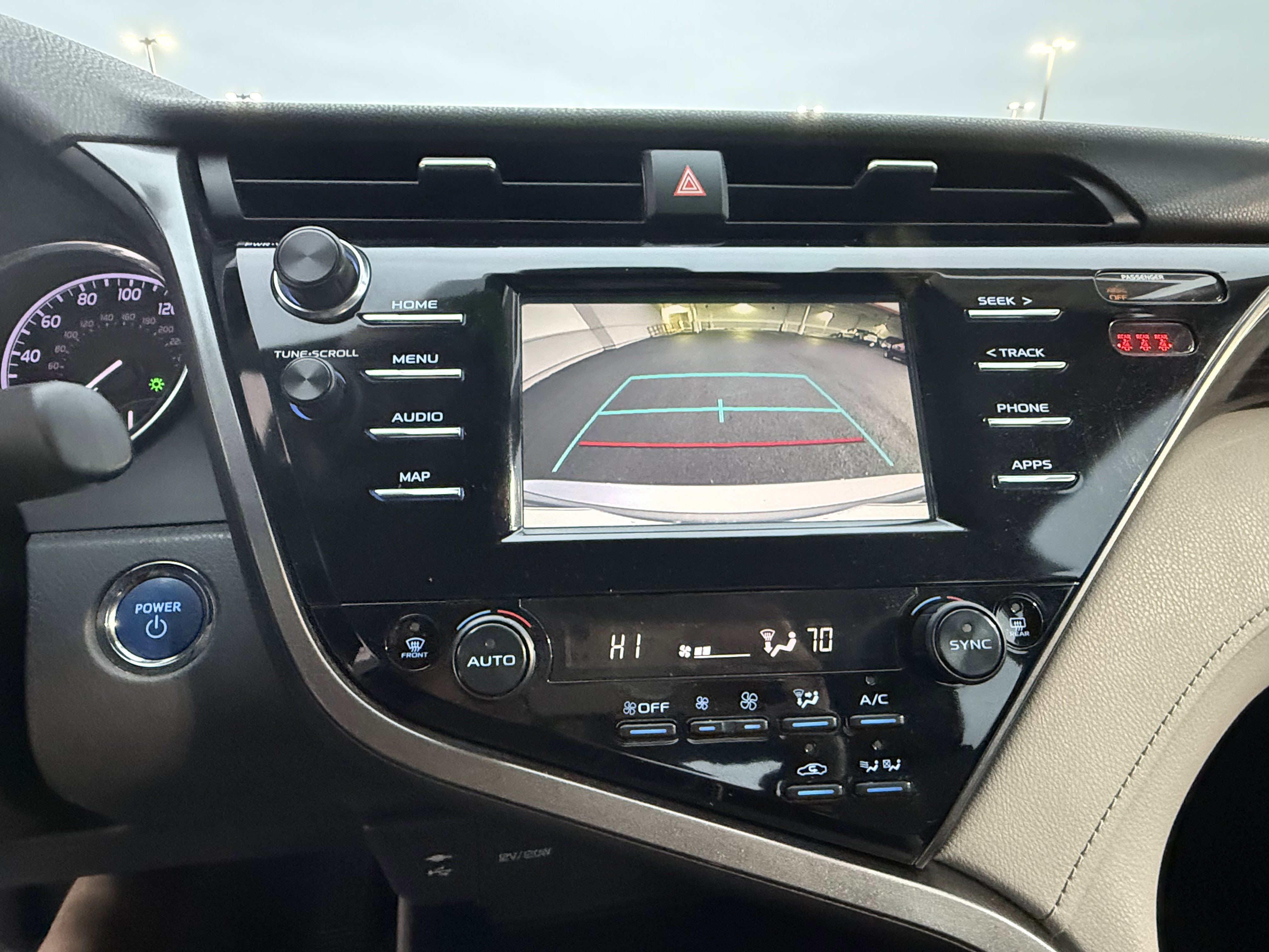 Certified 2019 Toyota Camry LE image 18