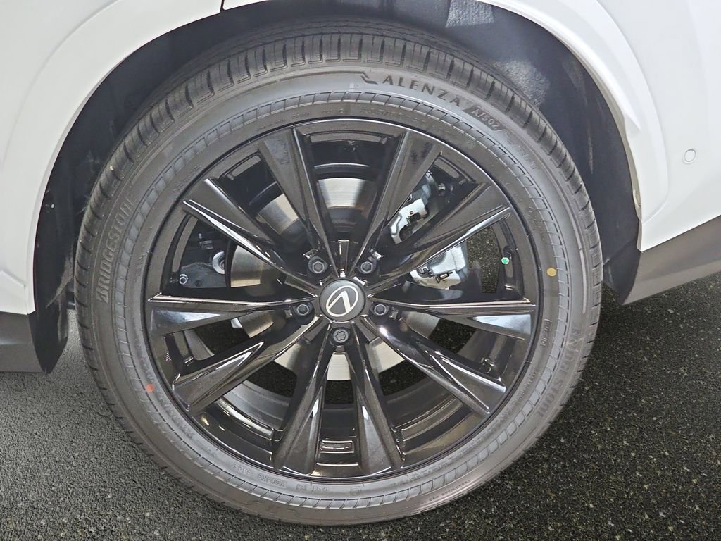 Used 2026 Lexus NX 350h F Sport w/ Accessory Package (2T) AWD/4WD image 36