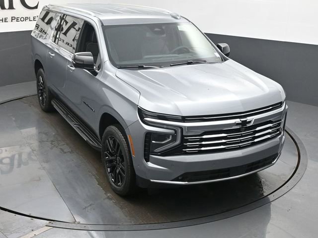 New 2025 Chevrolet Suburban Premier image 26