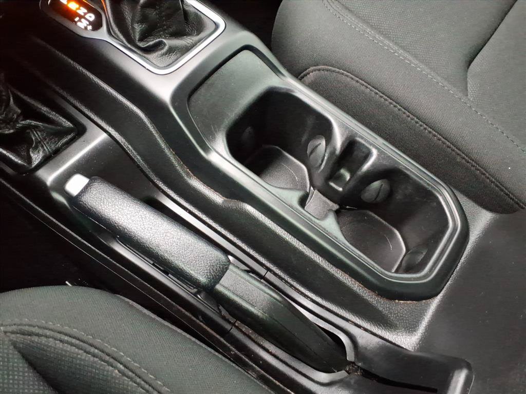 Used 2022 Jeep Wrangler Sport AWD/4WD image 31