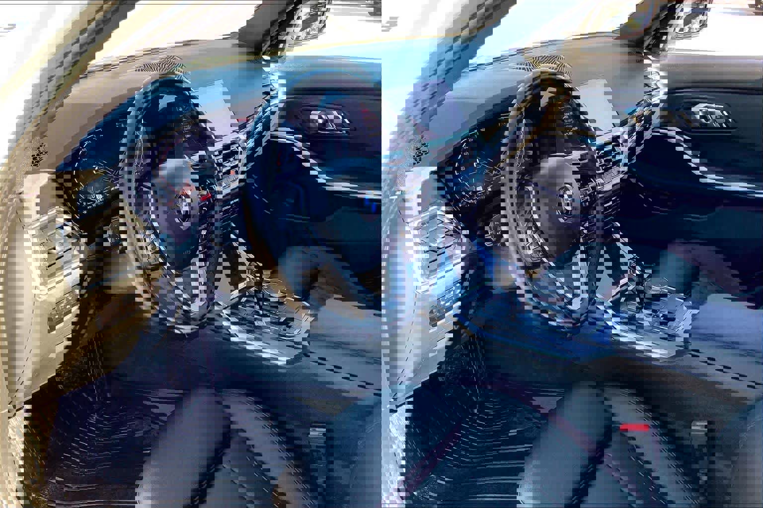 Used 2021 BMW 330i Sedan w/ Driving Assistance Package image 16